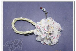 歐美原單飾品廠價直供 胸花、帽花、鞋花、羽毛花、婚紗與美發(fā)飾品一站式采購指南